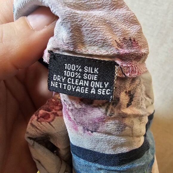 Tolani Top Womens S 100% Silk Multicolor Floral Print Dolman Sleeve V-Neck Boho - Picture 8 of 10